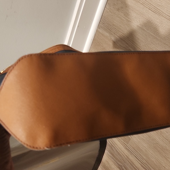 Michael Kors handbag - Picture 10 of 14